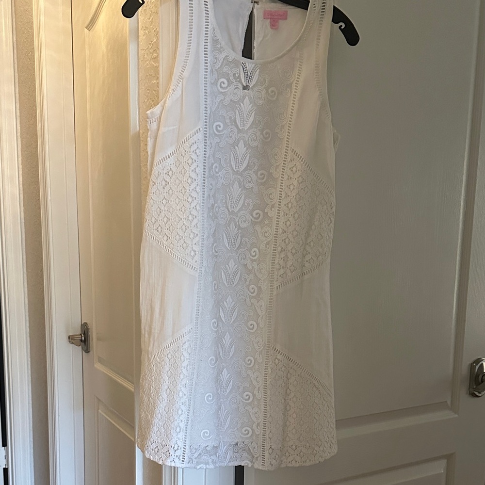 White Lace Sleeveless Top